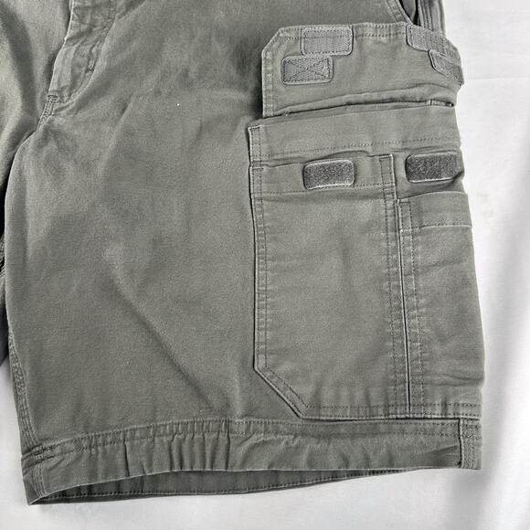 Duluth Men 44 Flex Fire Hose Relaxed Fit Cargo Shorts Khaki Green Stretch - Picture 3 of 13
